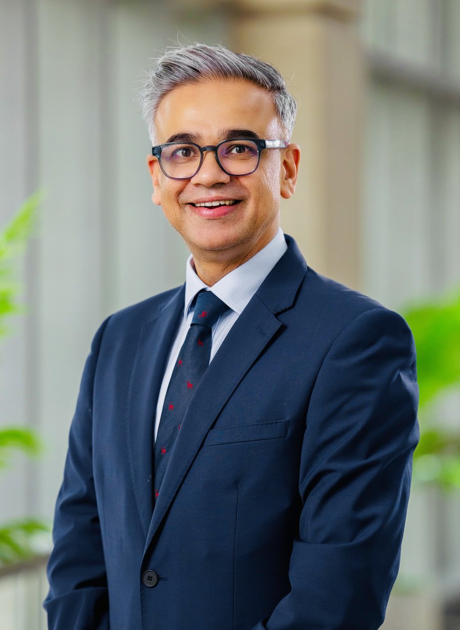 Prof Dr Omi Narayan, Consultant Pediatric Pulmonologist and Sleep Physician, Dubai UAE