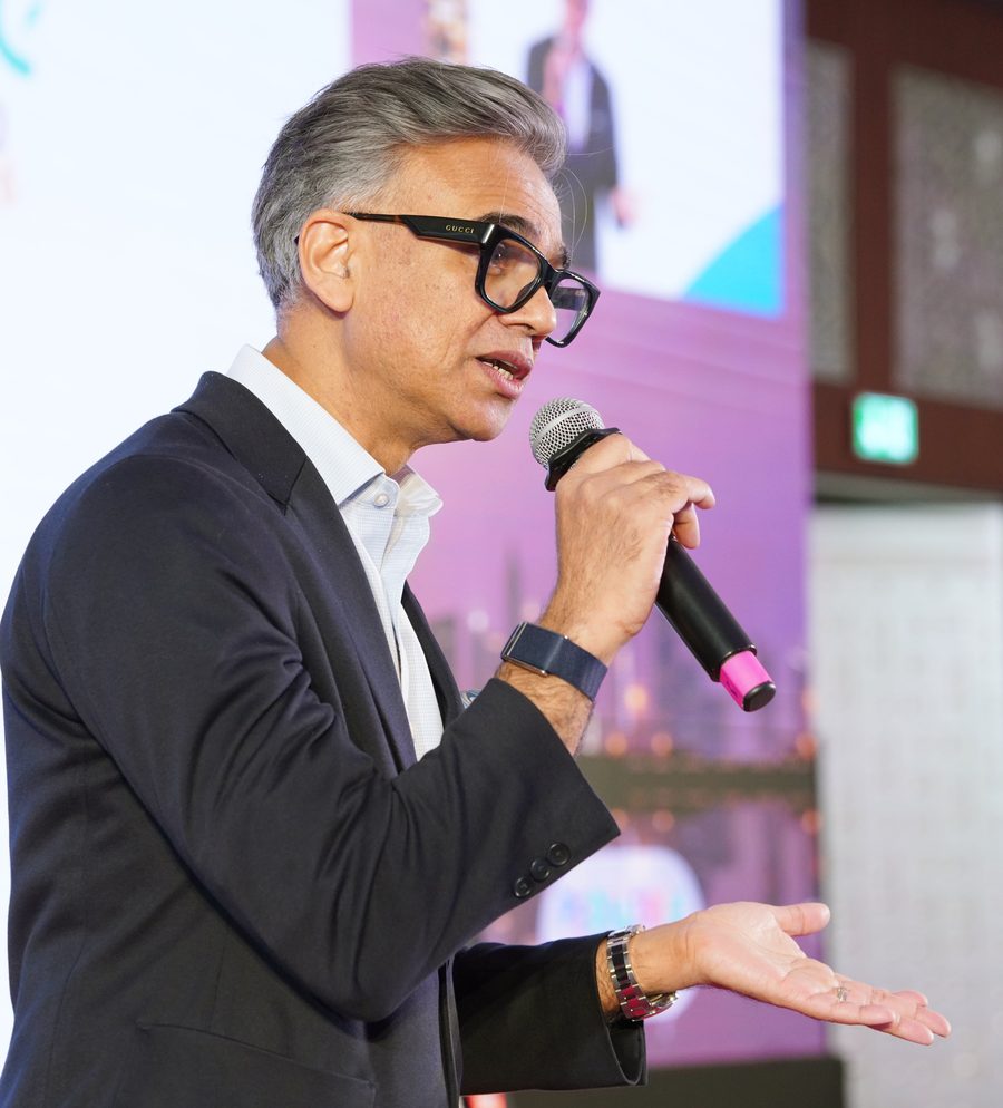Dr Omi Narayan lecturing at a pediatric medical update conference in Dubai